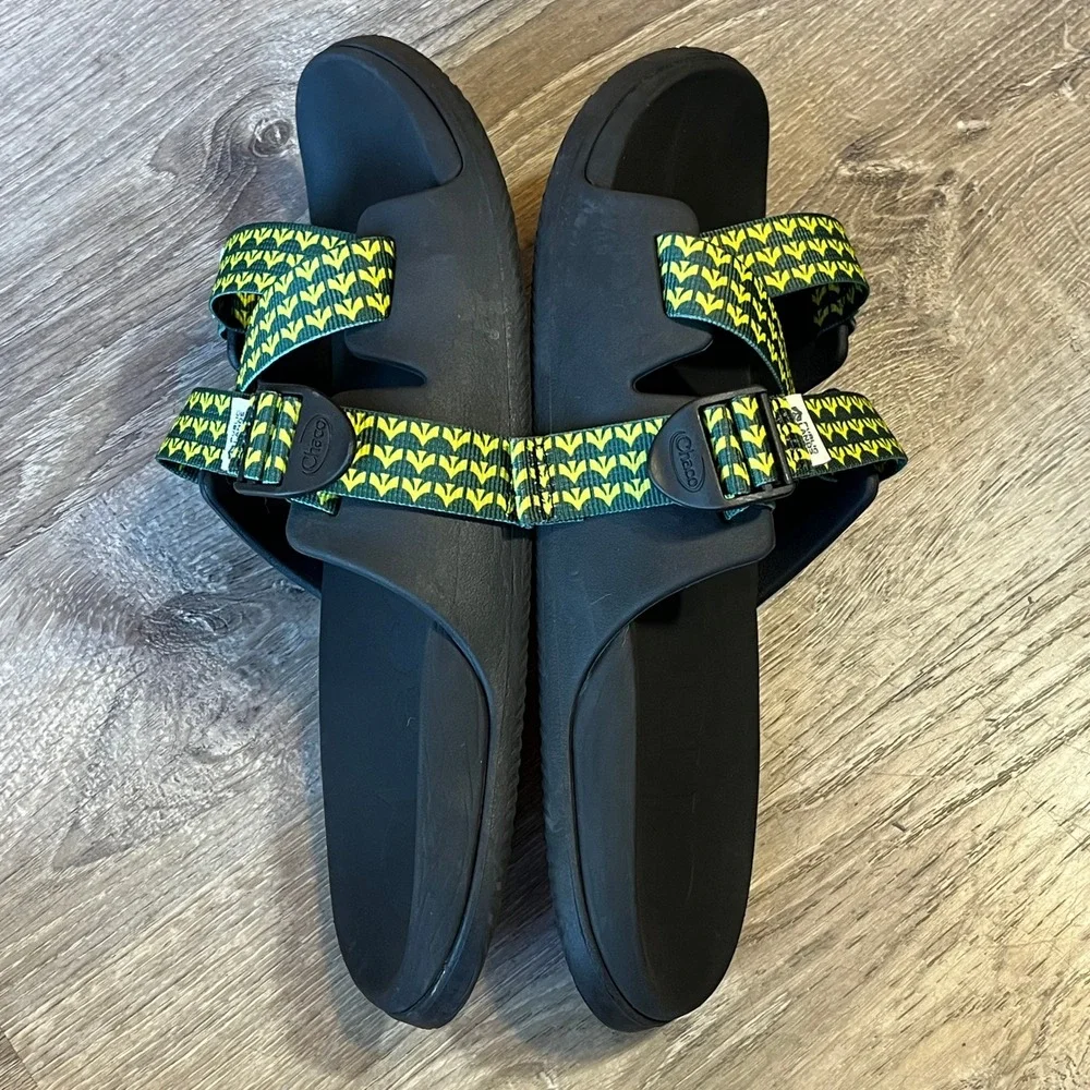 Chaco Chillos Slide Sandals Mens 14 Public Lands Green Yellow Geometric Pattern